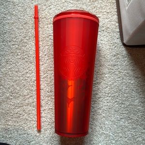 New Starbucks Valentines Dome Tumbler